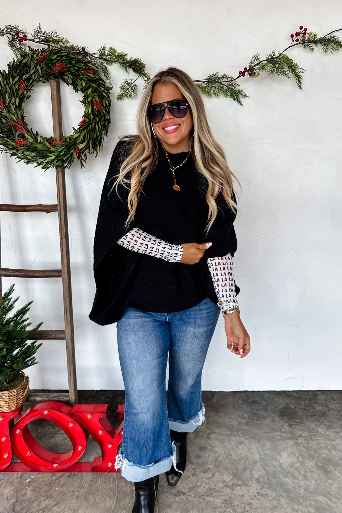 PREORDER- CHRISTMAS MEG PULLOVER PONCHO