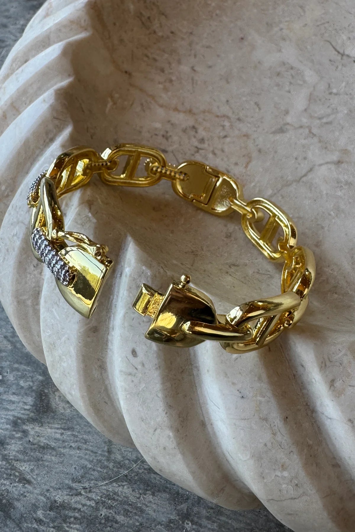 LINK TAB BANGLE