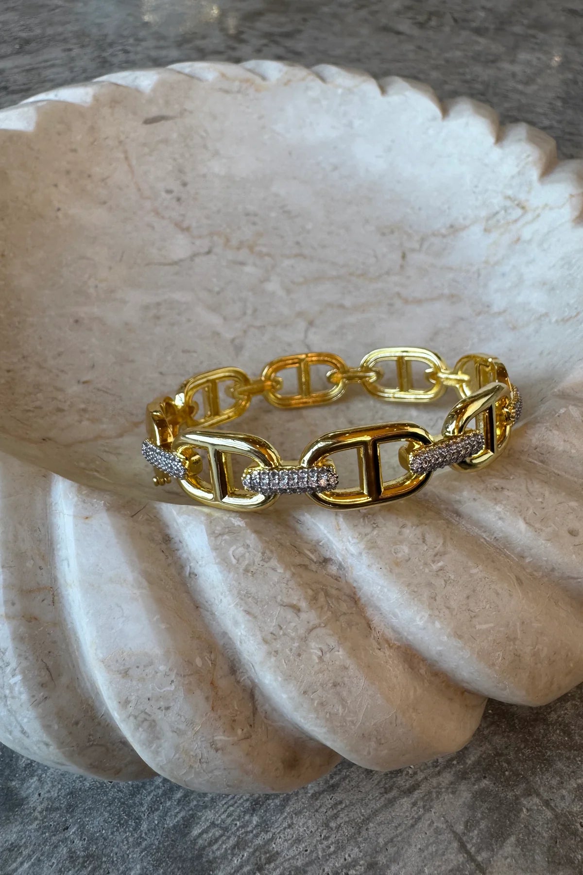 LINK TAB BANGLE