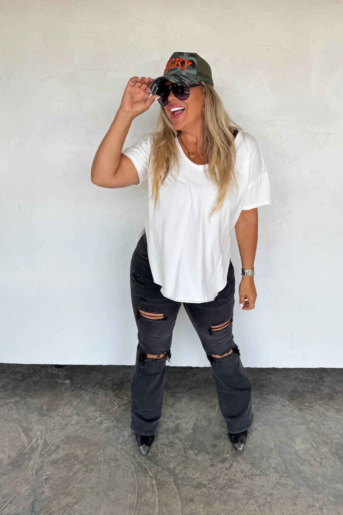 PREORDER- NEW COLORS- ASHLAND STRAIGHT LEG DISTRESSED JEANS