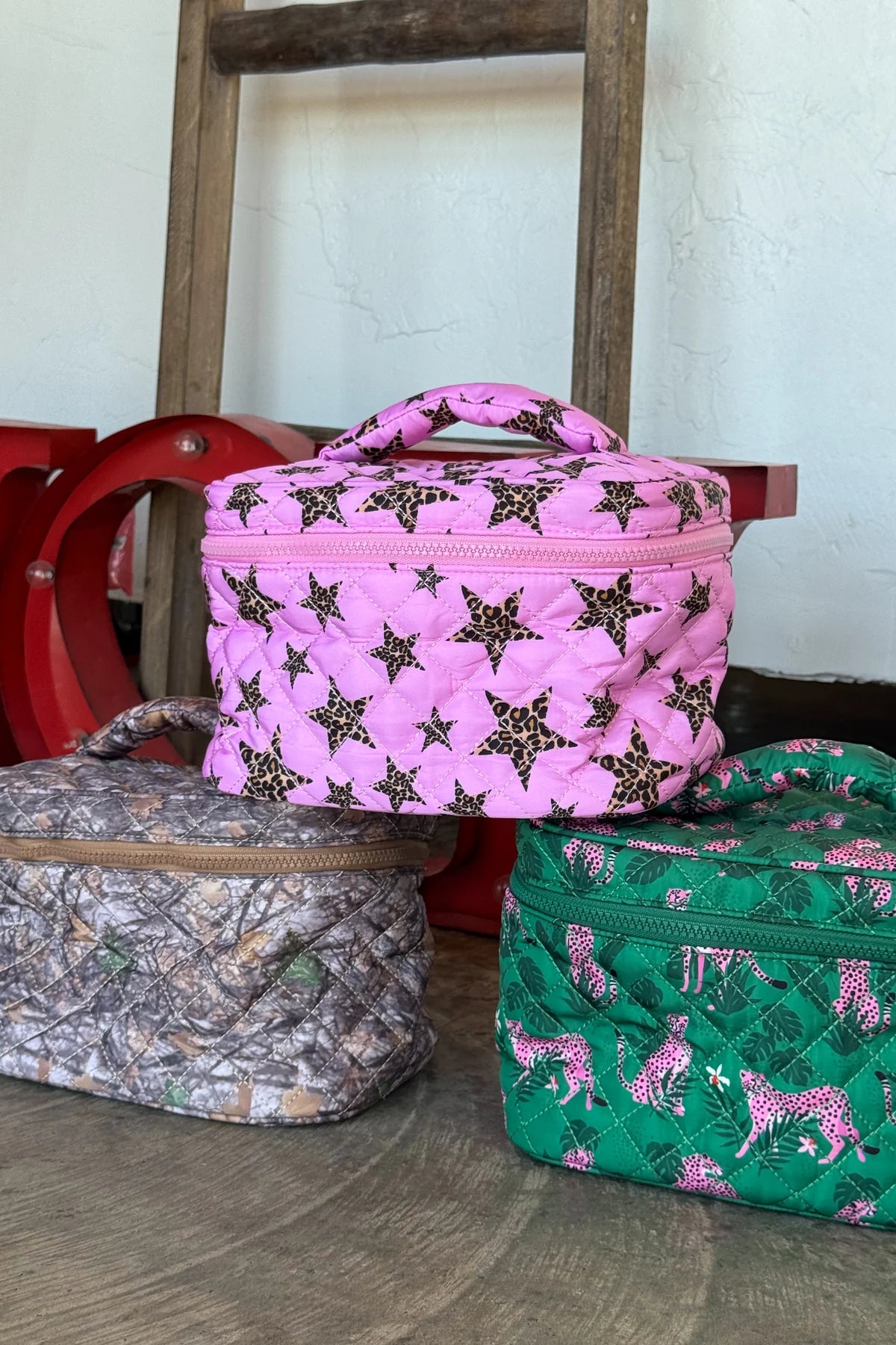 PREORDER- QUILTED PUFFER MAKEUP BAG