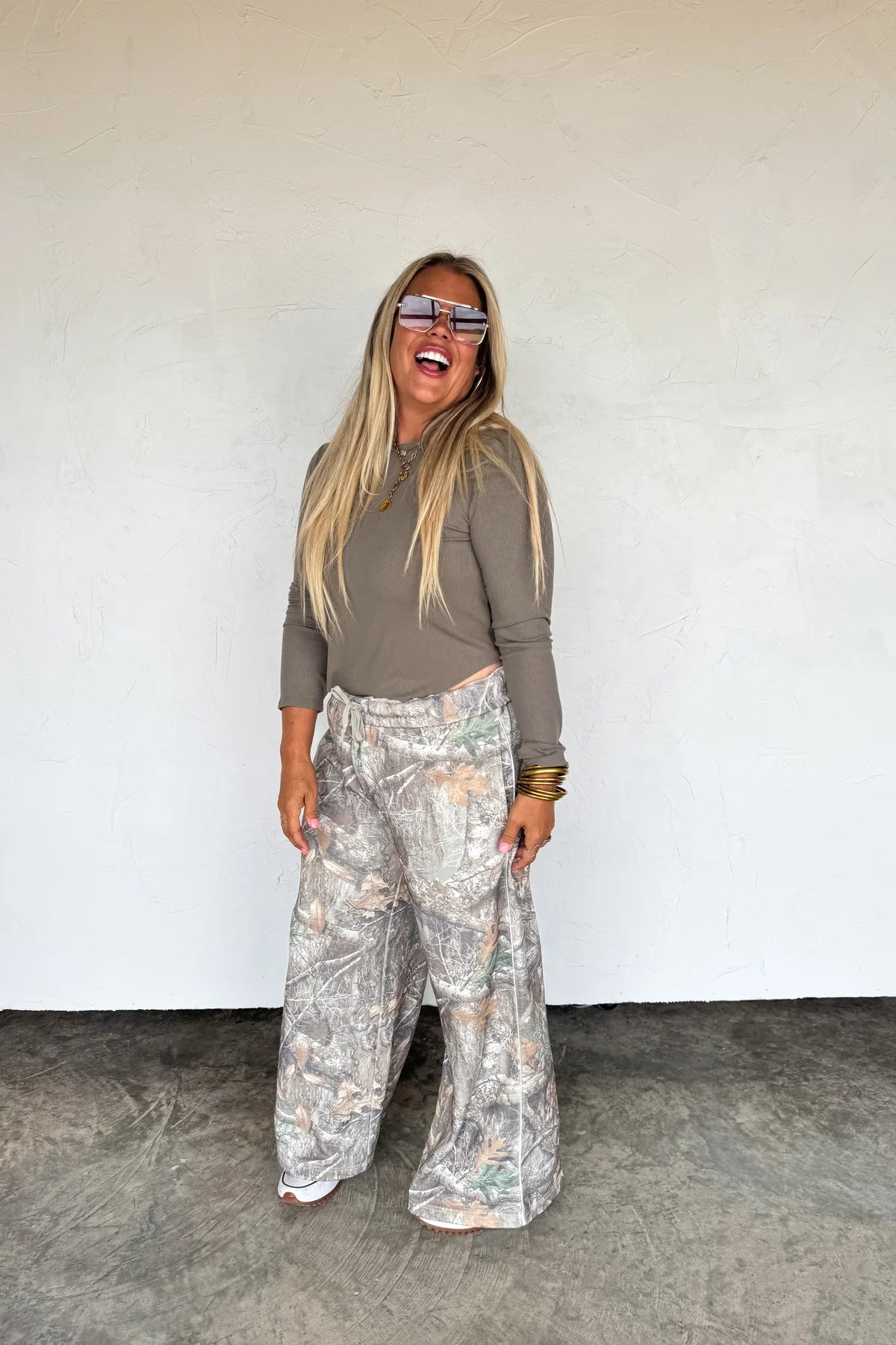 PREORDER- DRIFT AWAY WIDE LEG JOGGERS