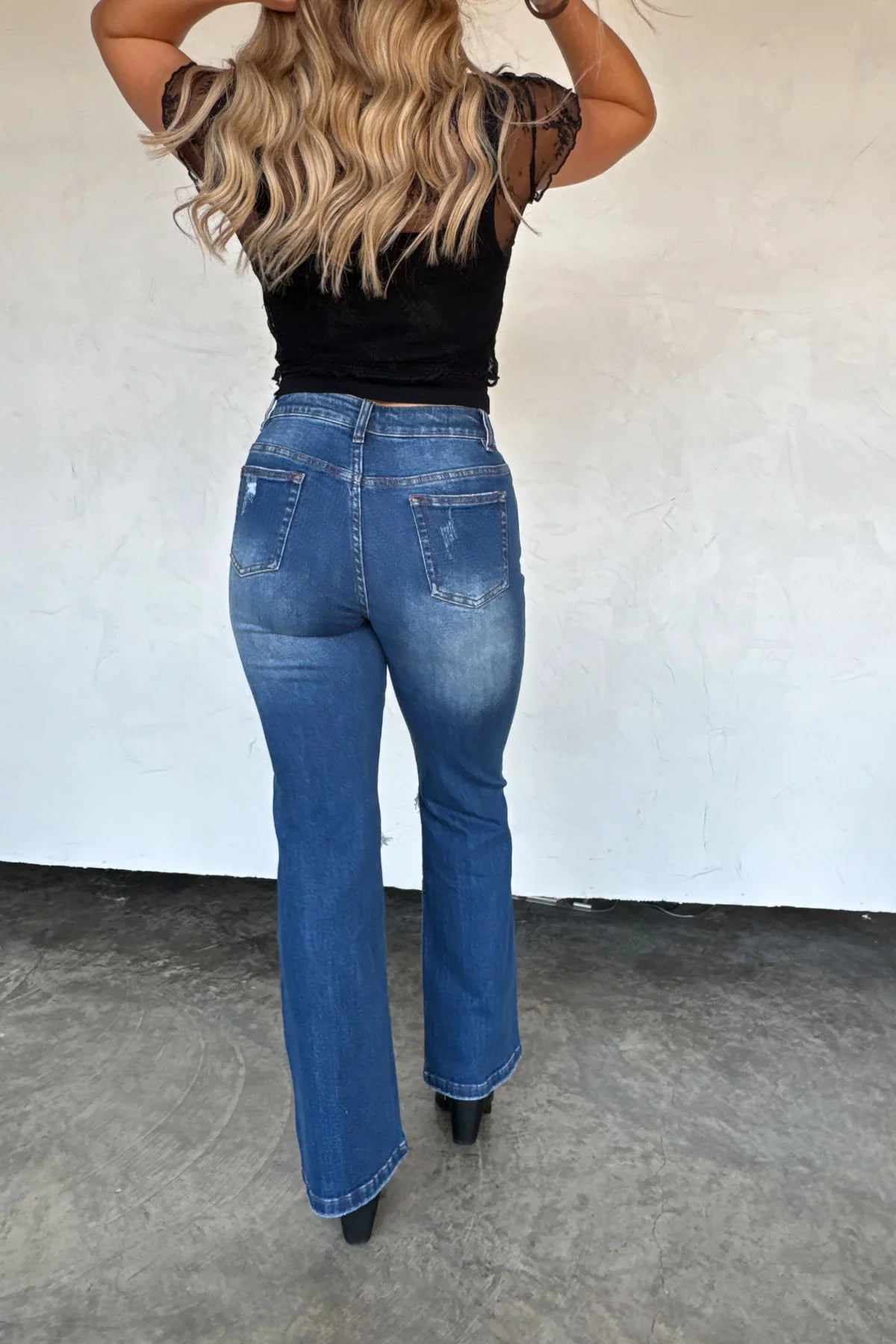 PREORDER- NEW COLORS- ASHLAND STRAIGHT LEG DISTRESSED JEANS