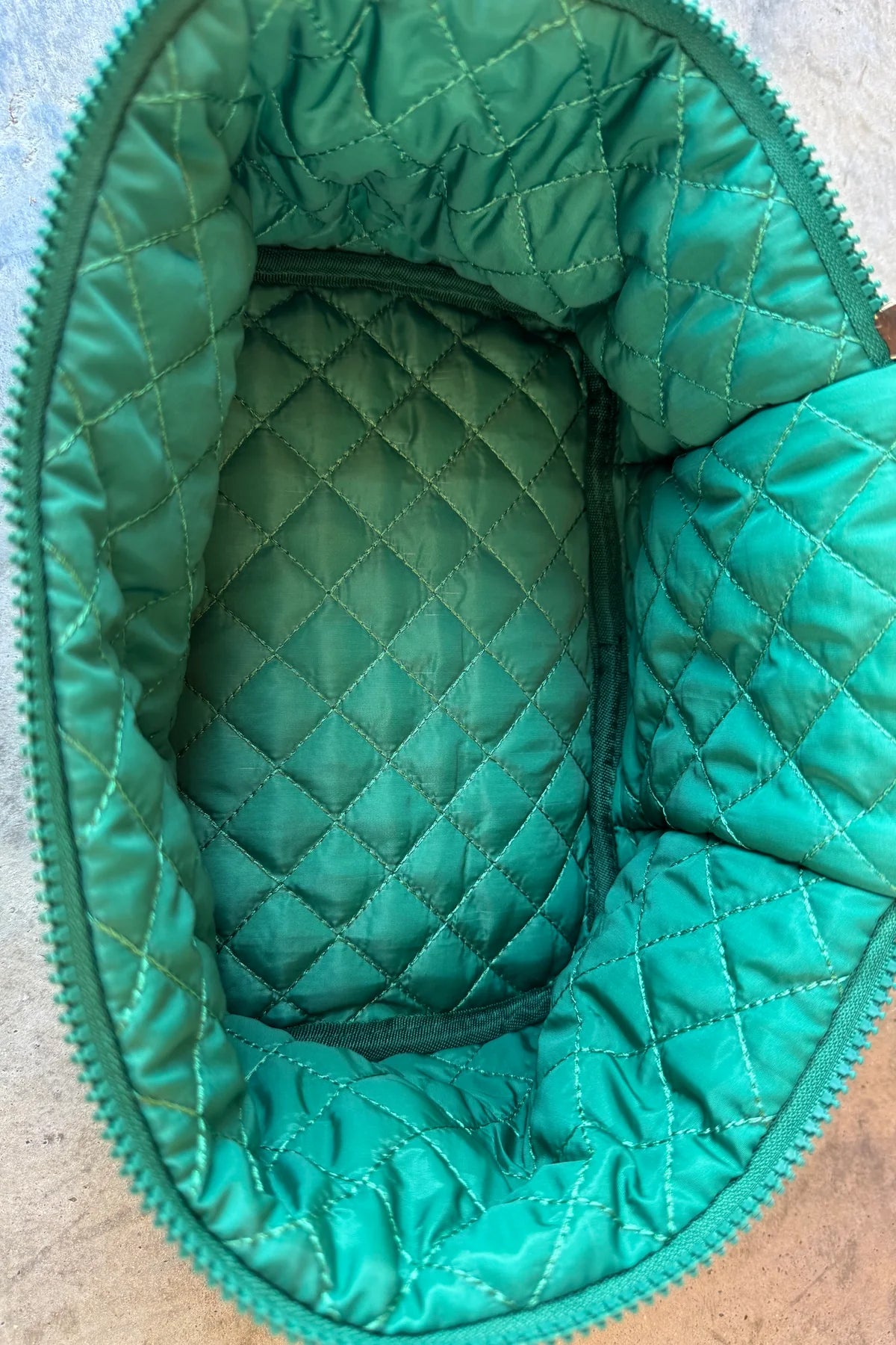 PREORDER- QUILTED PUFFER MAKEUP BAG