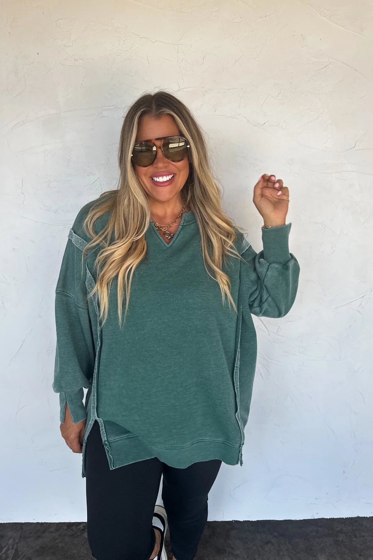 PREORDER- THE COMFY CUT SWEATSHIRT